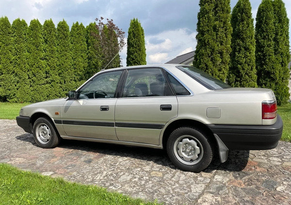 Mazda 626 cena 8900 przebieg: 273272, rok produkcji 1989 z Włocławek małe 704